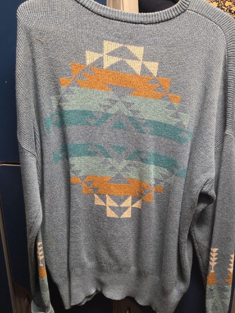 Pendleton Men's Blue Geometric V-Neck Sweater - Picture 2 of 4